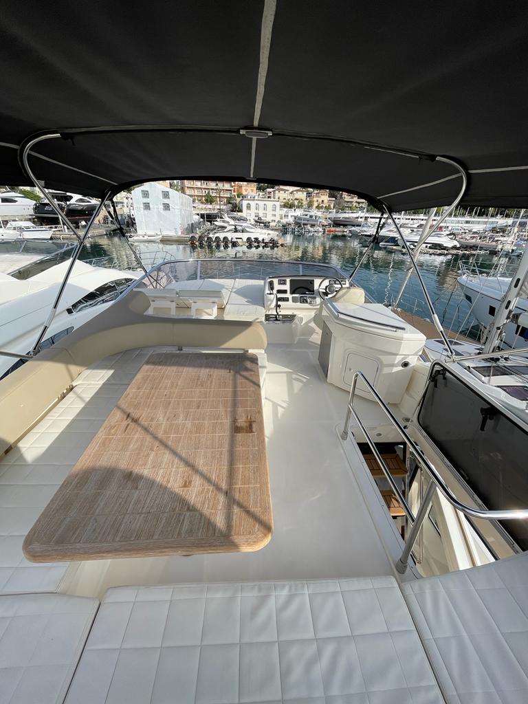 Flybridge - 2025 Absolute 56 Fly PORTAL HILLS for sale