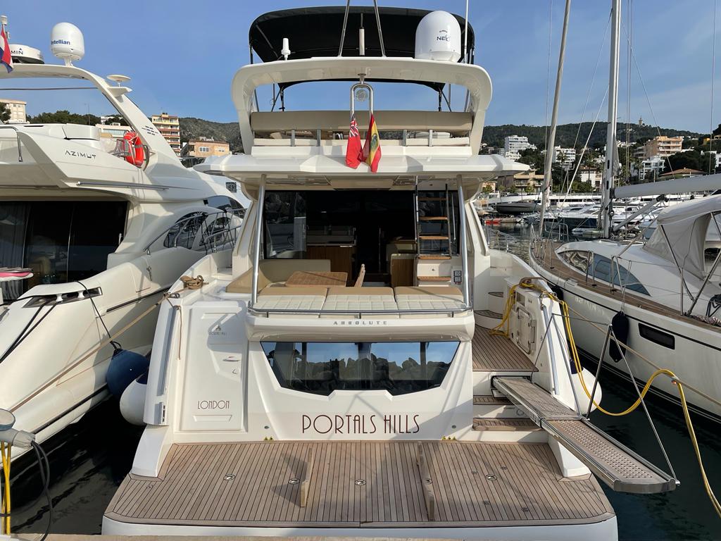 Stern and beach deck - 2025 Absolute 56 Fly PORTAL HILLS for sale